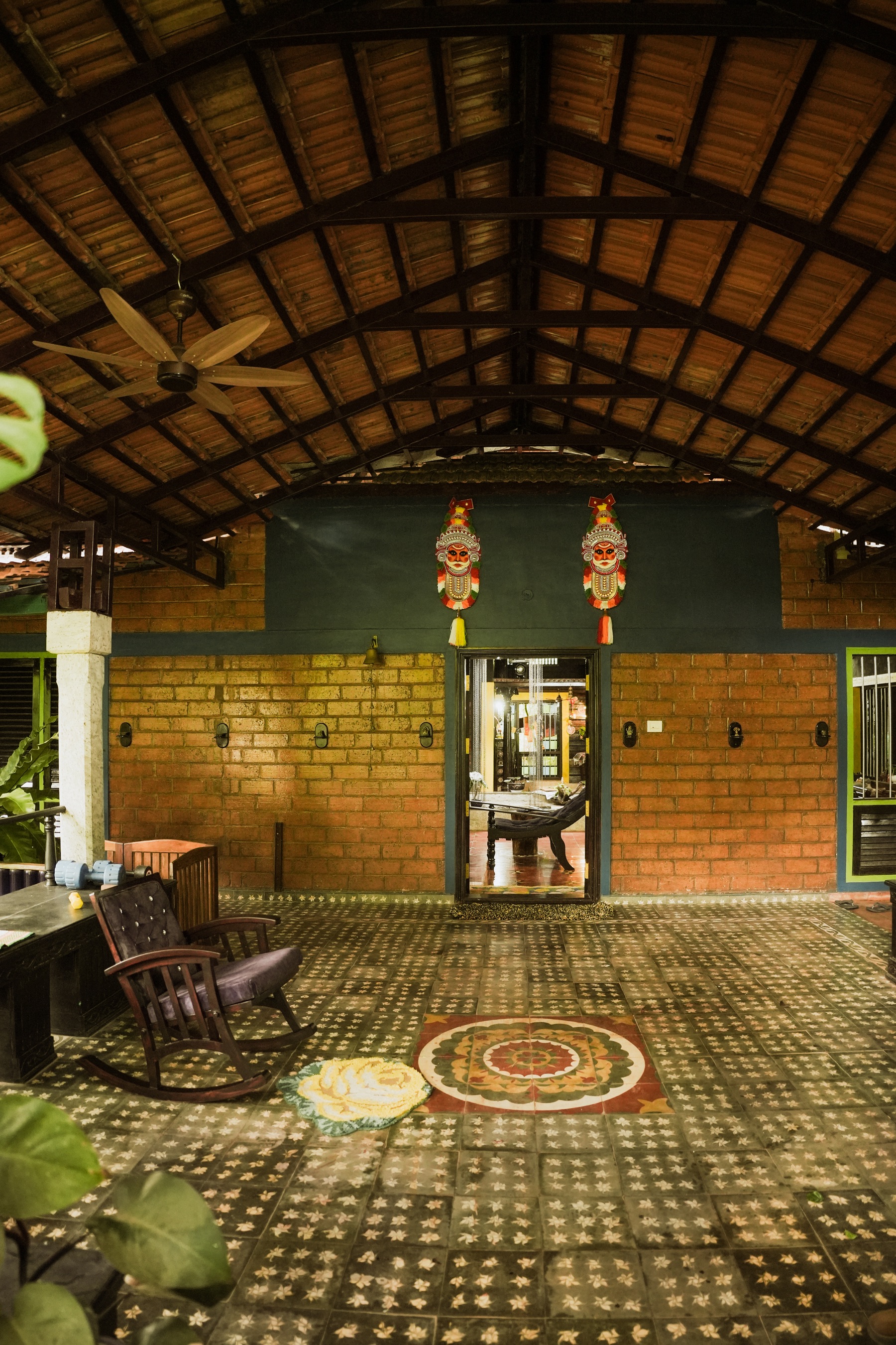 Traditional covered veranda at MiliStay